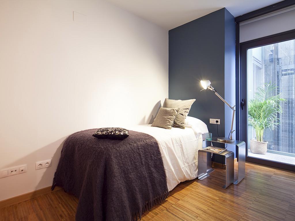 My Space Barcelona Guell Terrace Center Ngoại thất bức ảnh