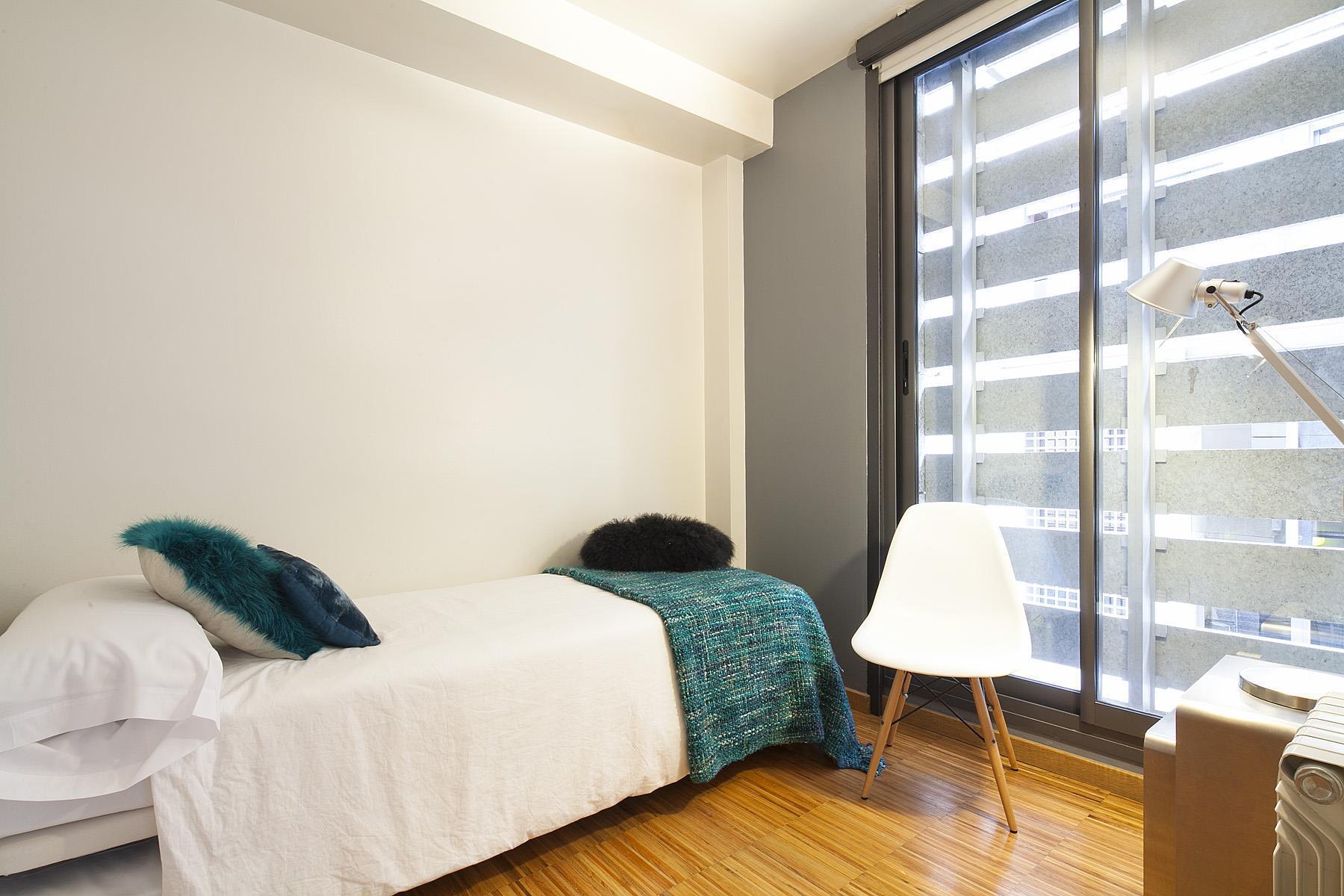 My Space Barcelona Guell Terrace Center Ngoại thất bức ảnh