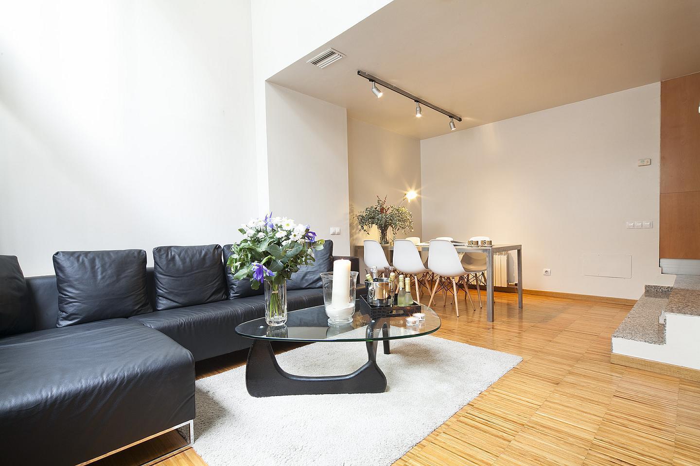 My Space Barcelona Guell Terrace Center Ngoại thất bức ảnh